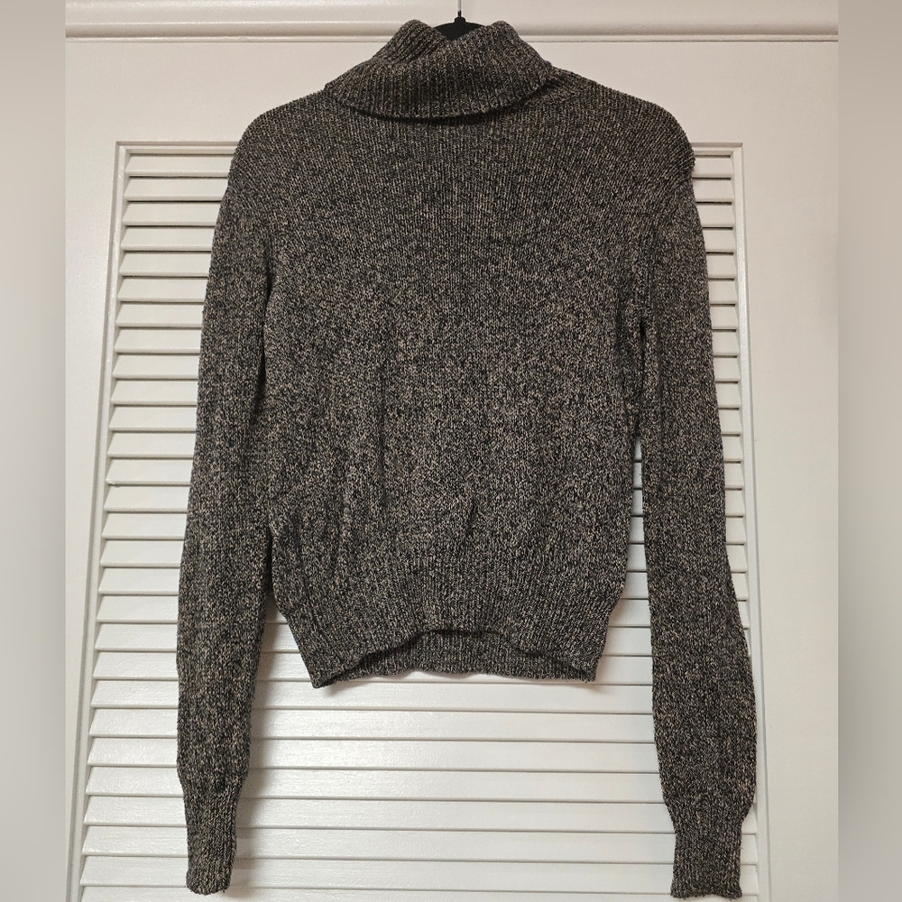 Acorn - Long-Sleeve Knit Turtleneck 100% Silk Sweater Top